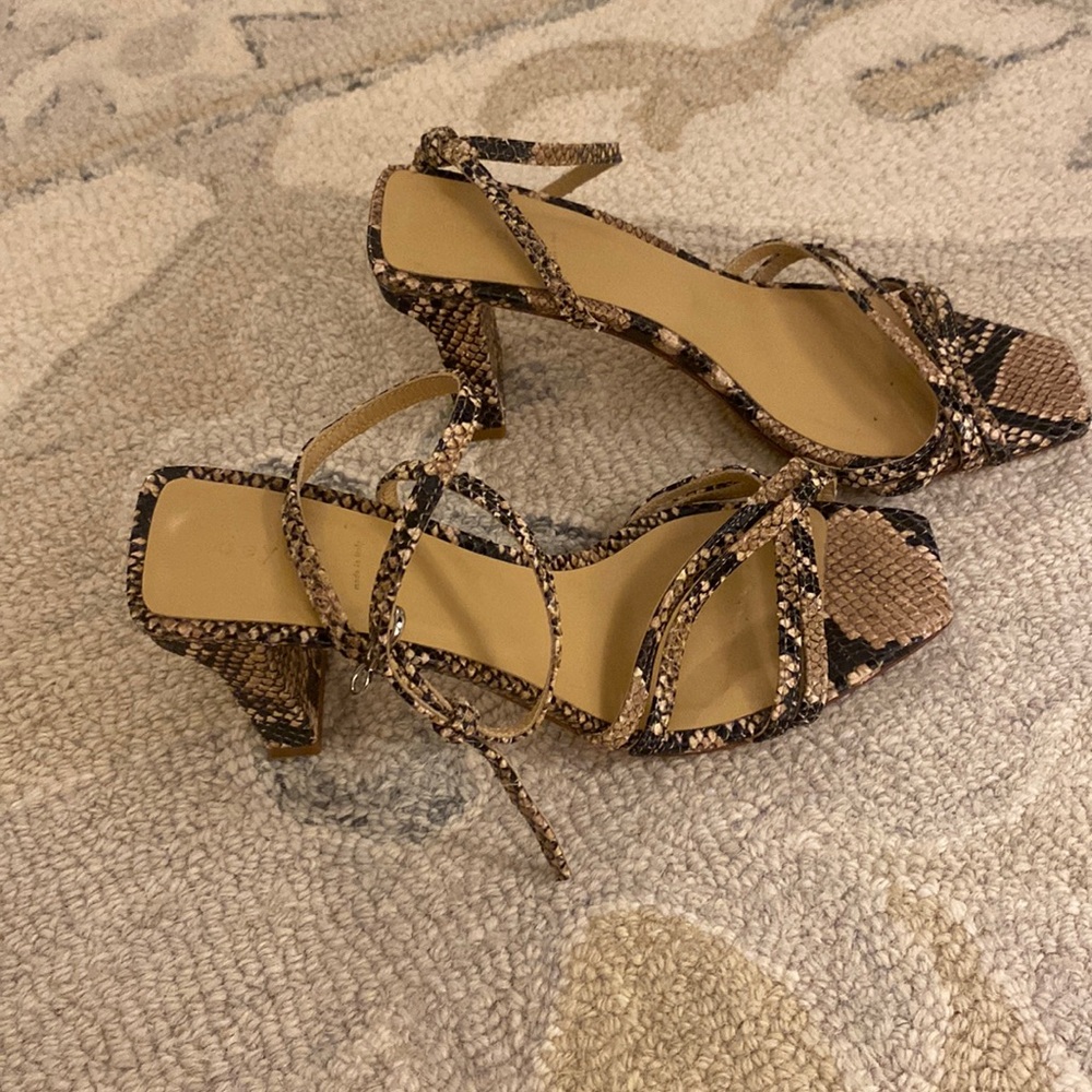 Aeyde snakeskin sandals 37